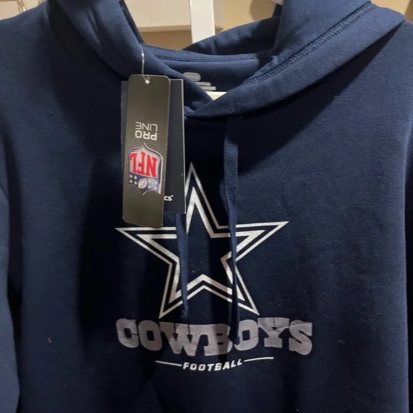 NWT Dallas Cowboys Team Lockup Fitted Pullover Hoodie - Medium - Picture 5 of 6